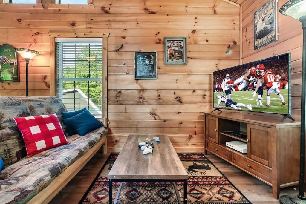 A Top Notch Lodge~Gatlinburg Exterior foto