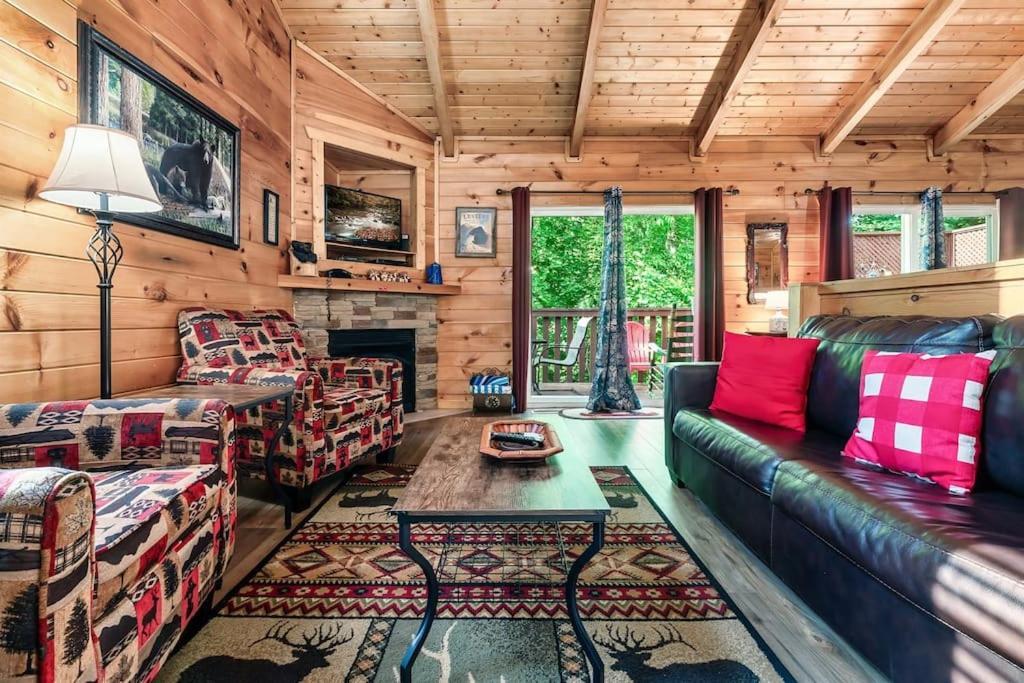 A Top Notch Lodge~Gatlinburg Exterior foto